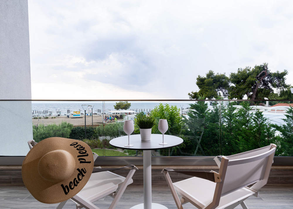 Relax-Lagomandra Hotel and Spa